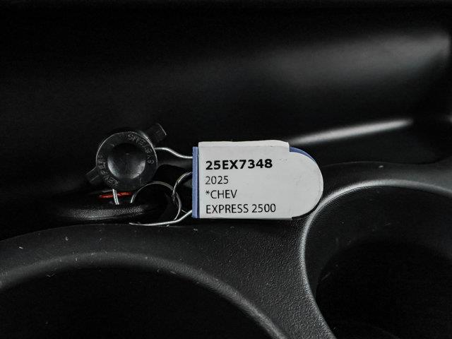 chevrolet Fourgonnette Express utilitaire 2025 - 30