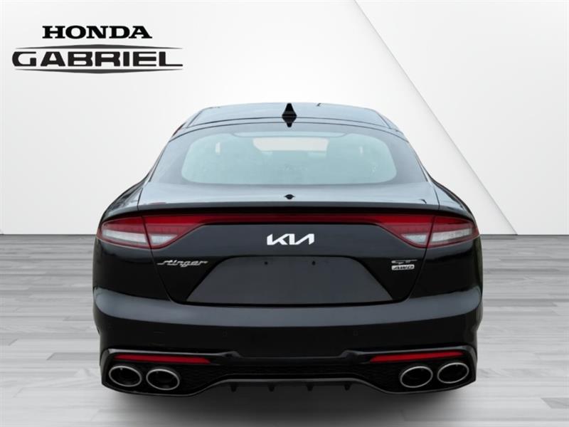 kia Stinger 2022 - 4