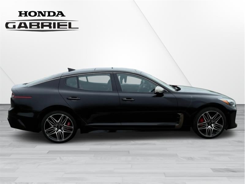 kia Stinger 2022 - 6