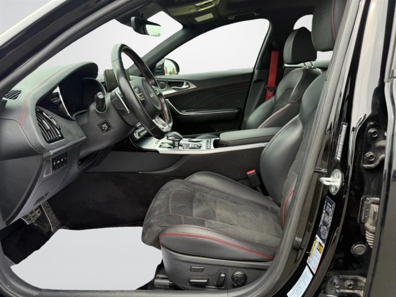 kia Stinger 2022 - 9