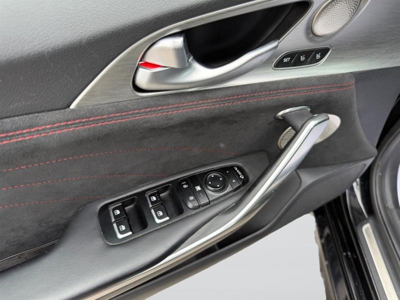 kia Stinger 2022 - 14