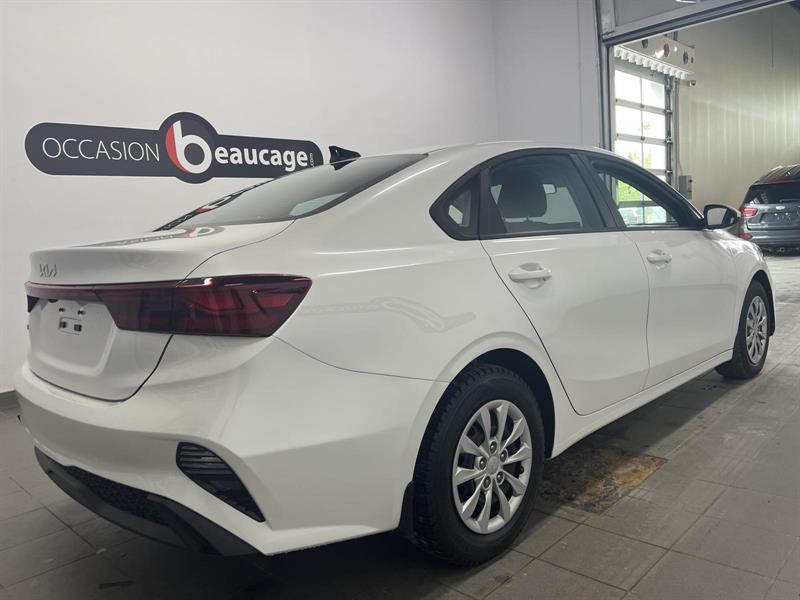 kia Forte 2024 - 5