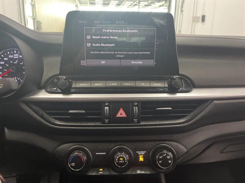 kia Forte 2024 - 16