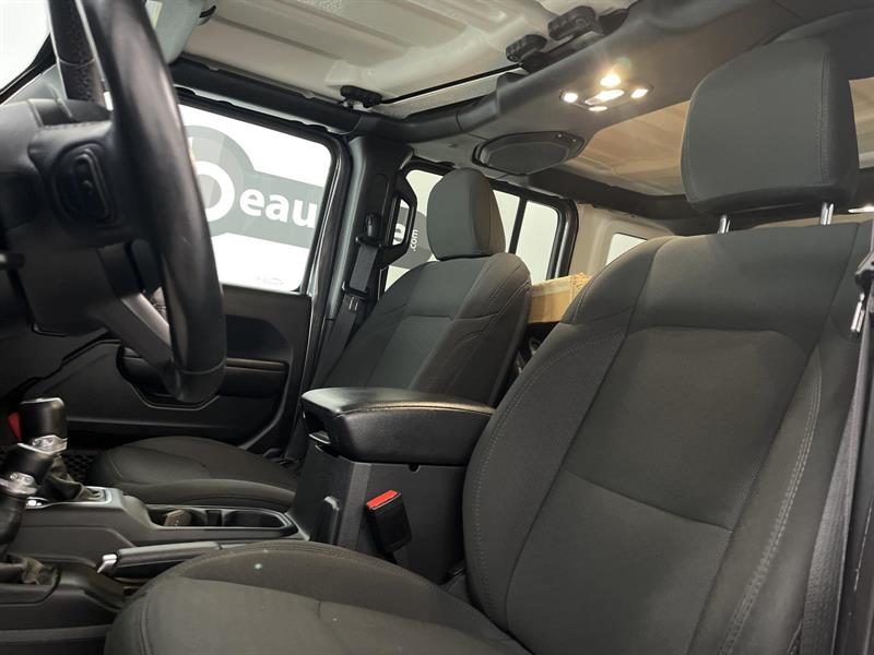 jeep Wrangler 2023 - 8