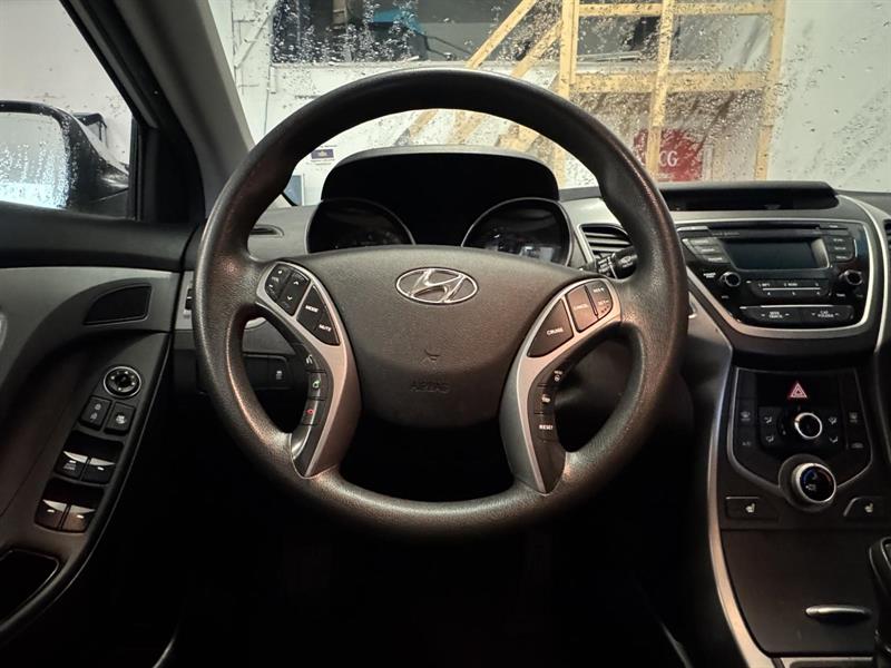 hyundai Elantra 2015 - 13