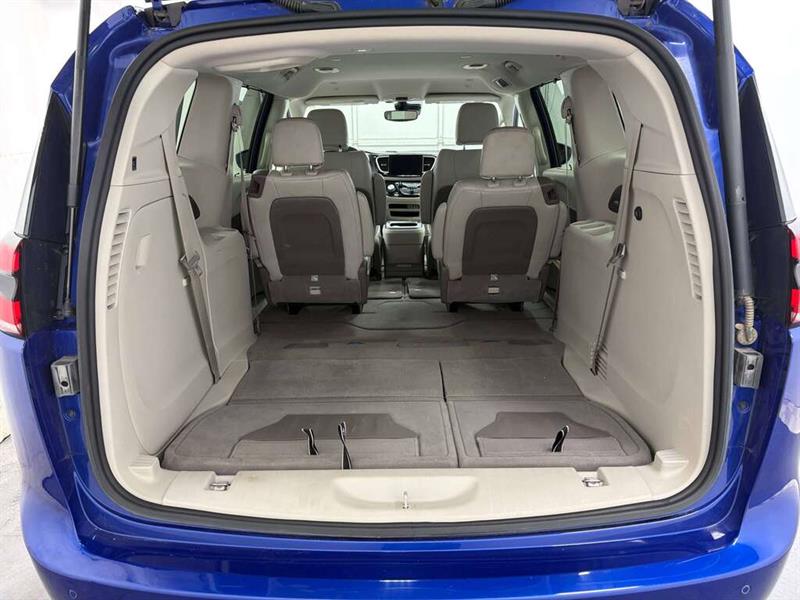 chrysler Pacifica 2021 - 10