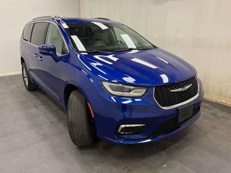 chrysler Pacifica 2021 - 17