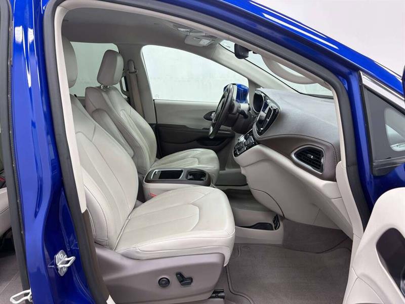 chrysler Pacifica 2021 - 31