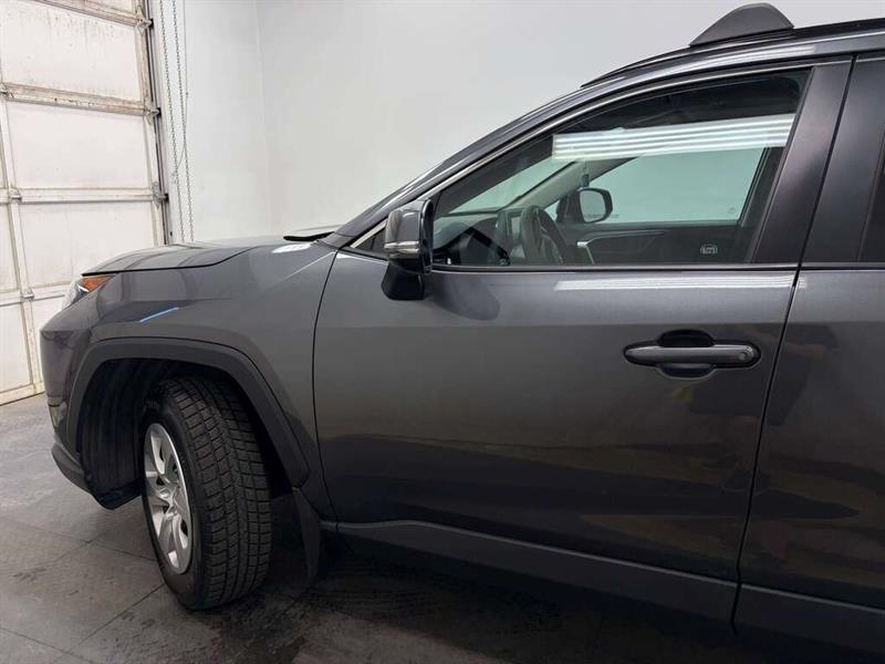 toyota RAV4 2021 - 2