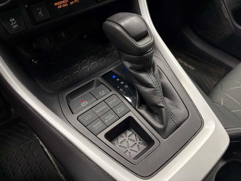 toyota RAV4 2021 - 24