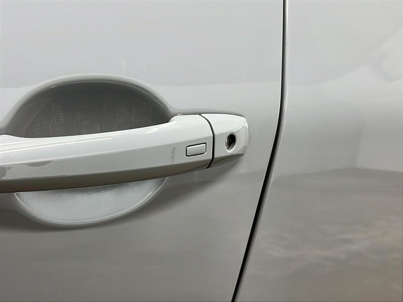 nissan Rogue 2023 - 26