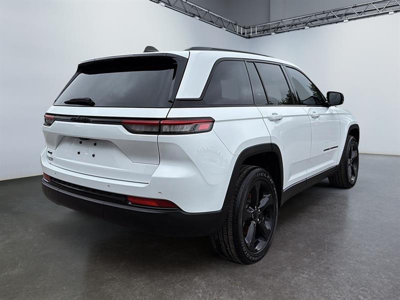 jeep Grand Cherokee 2023 - 9
