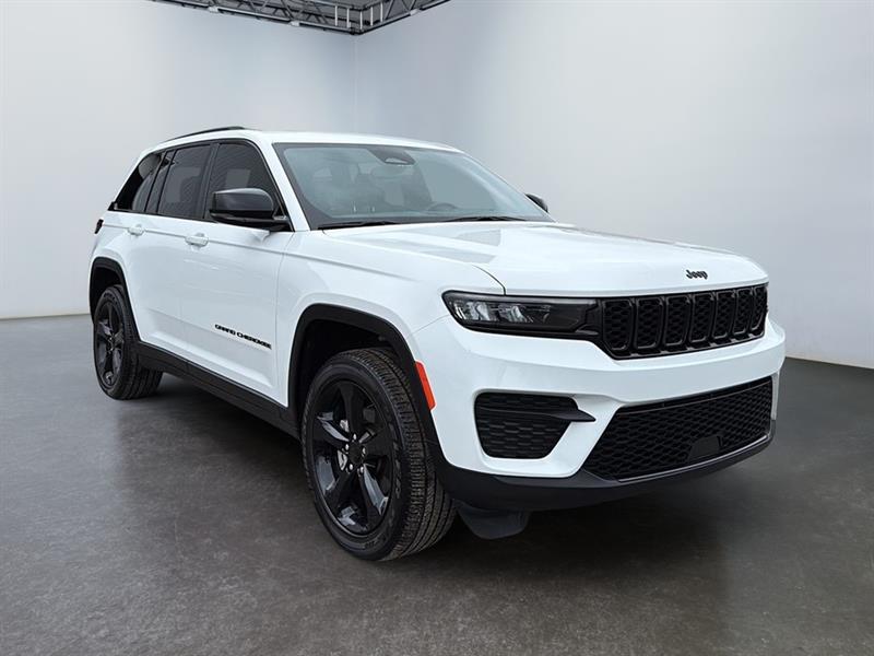 jeep Grand Cherokee 2023 - 11