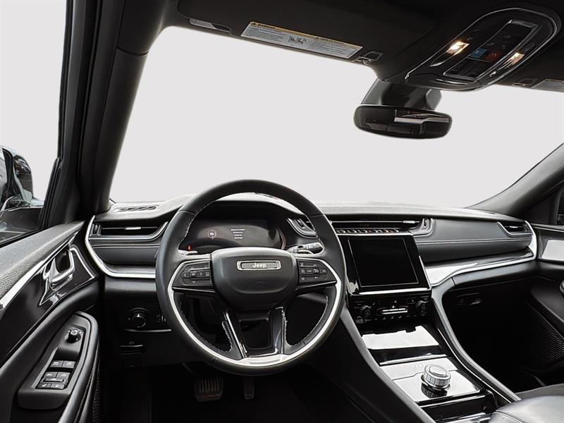 jeep Grand Cherokee 2023 - 23