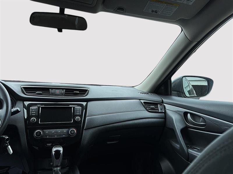 nissan Rogue 2020 - 19