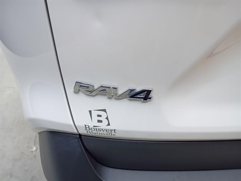 toyota RAV4 2021 - 8