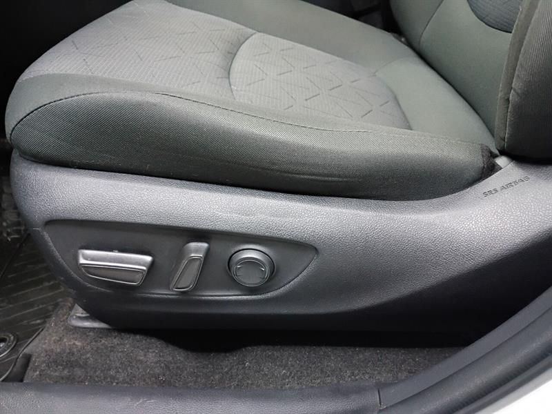 toyota RAV4 2021 - 18