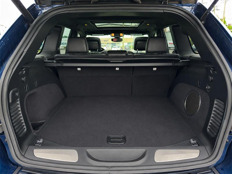 jeep Grand Cherokee 2021 - 11