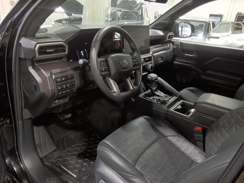 toyota Tacoma 2025 - 23