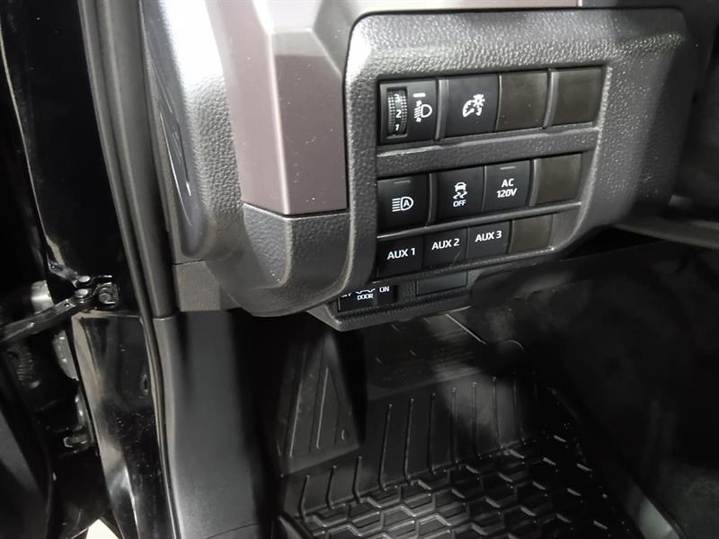 toyota Tacoma 2025 - 25