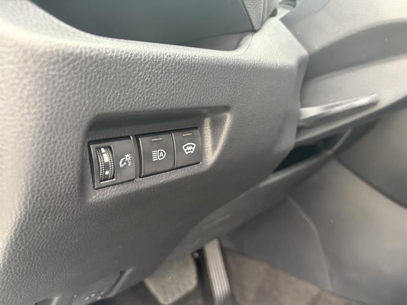 toyota RAV4 2023 - 11