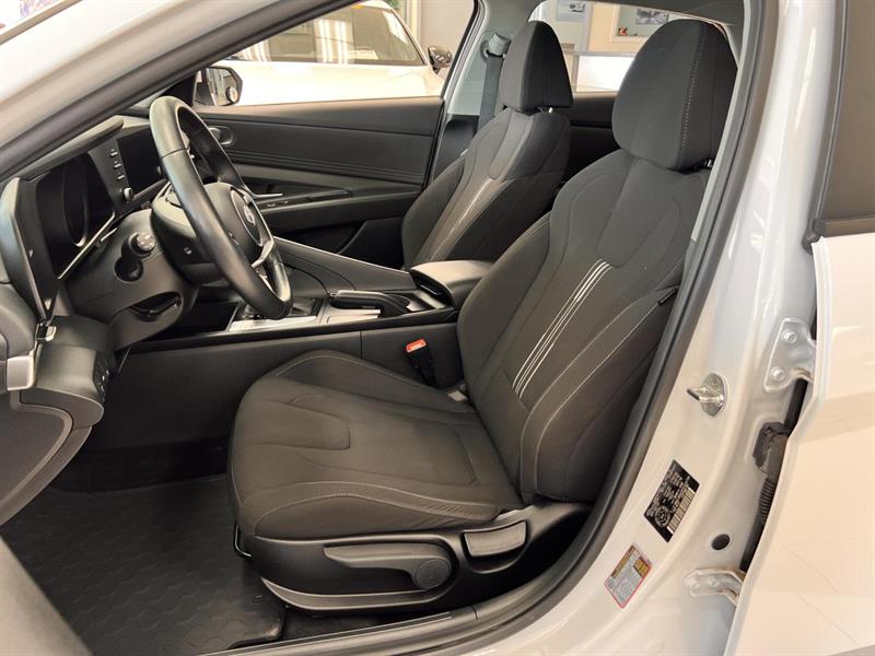 hyundai Elantra 2023 - 13
