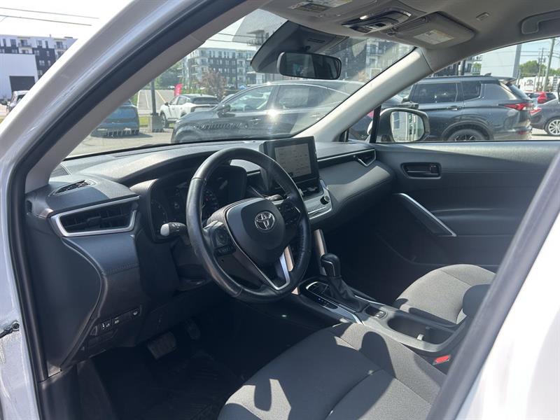 toyota Corolla Cross 2023 - 8