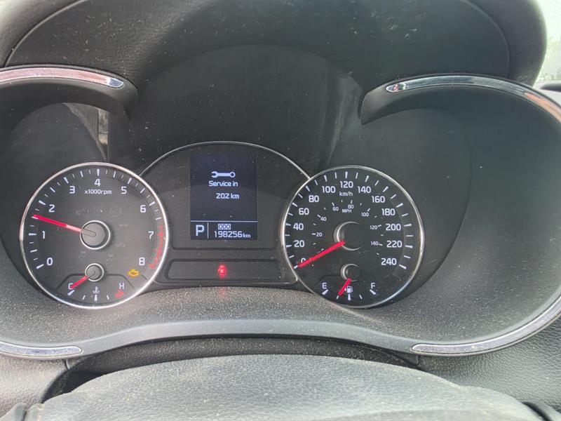 kia Forte 2015 - 9