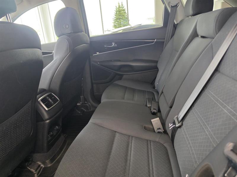 kia Sorento 2017 - 11