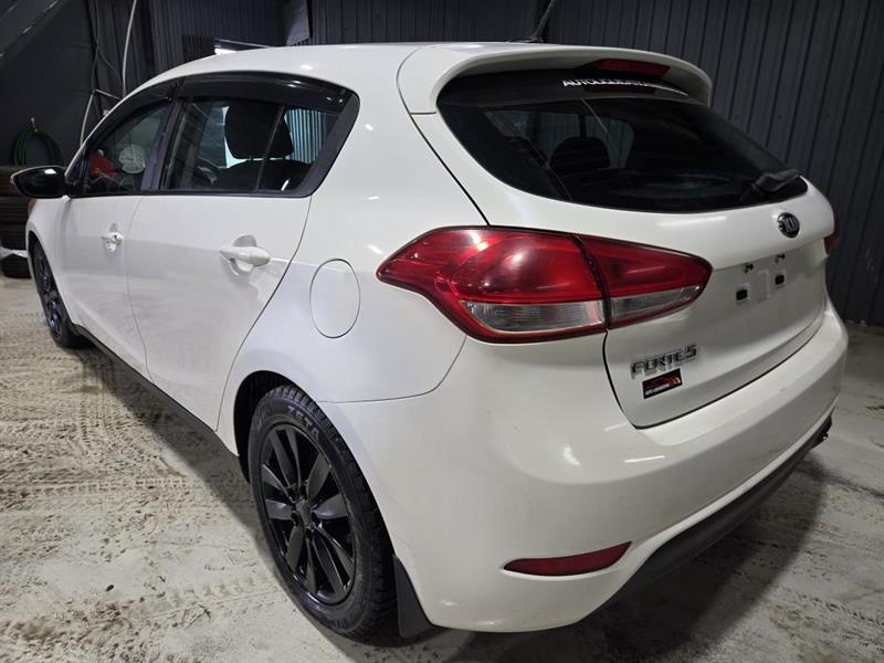 kia Forte 2015 - 5
