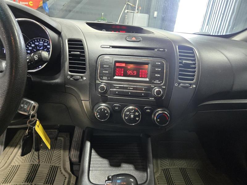 kia Forte 2015 - 14