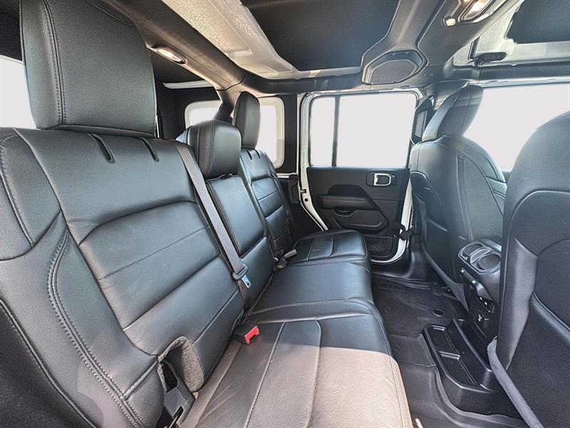 jeep Wrangler 4 Door 2023 - 16