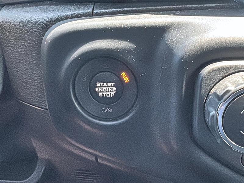 jeep Wrangler 4 Door 2023 - 29
