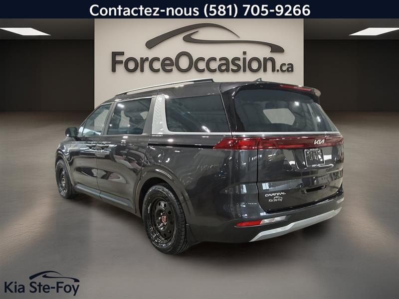 kia Carnival 2023 - 2