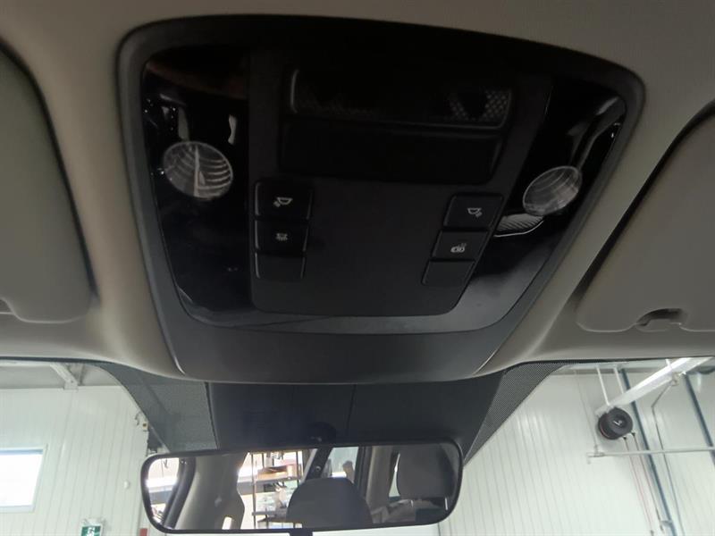 kia Carnival 2023 - 29