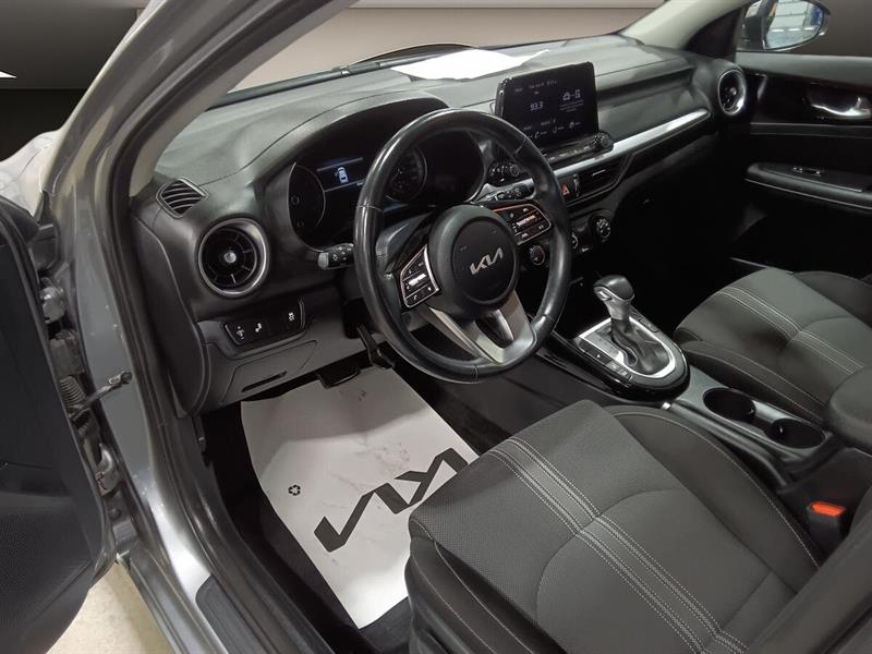 kia Forte5 2022 - 9