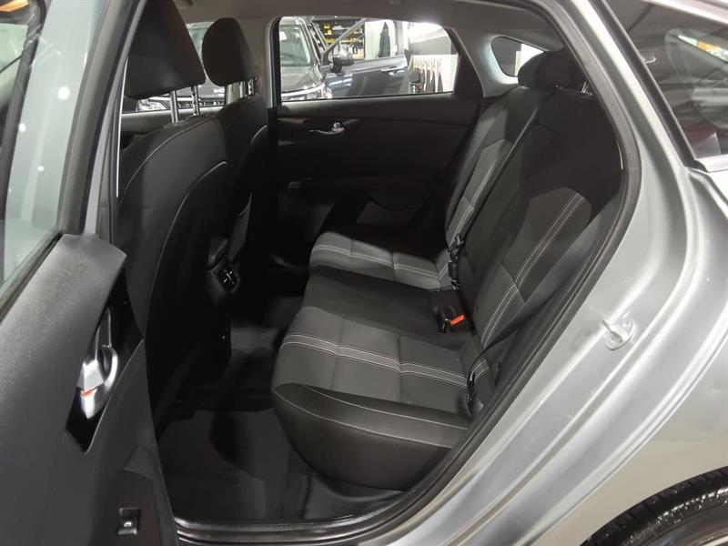 kia Forte5 2022 - 25