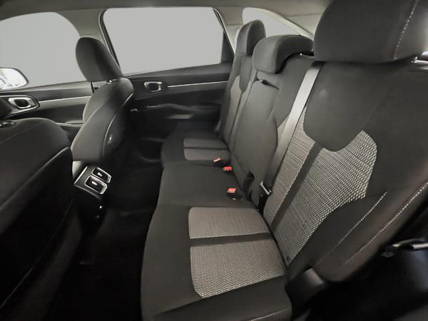 kia Sorento 2023 - 17