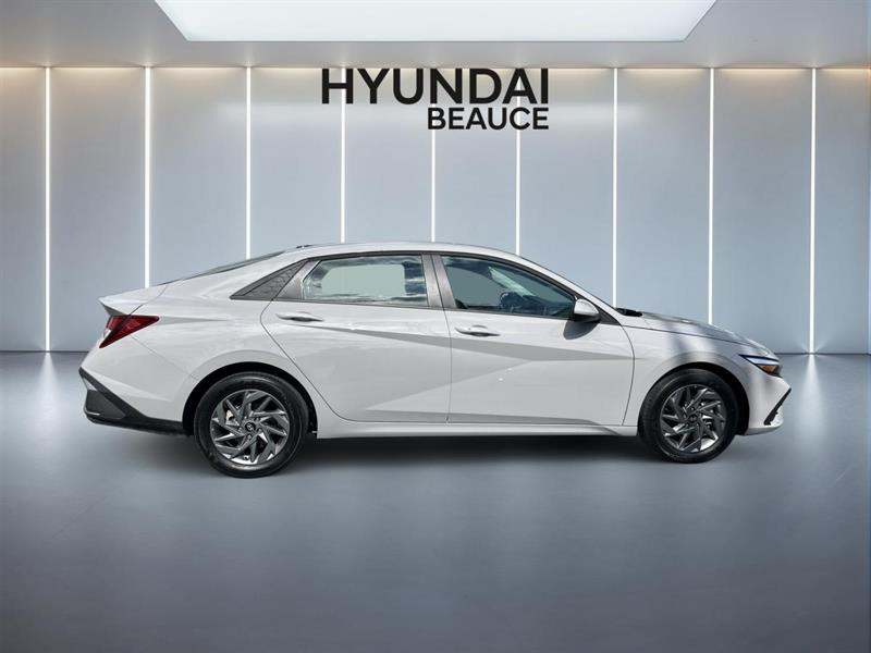 hyundai Elantra 2026 - 4