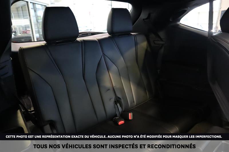 acura MDX 2023 - 21