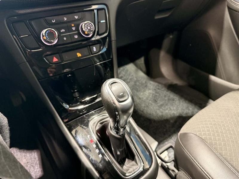 buick Encore 2021 - 19