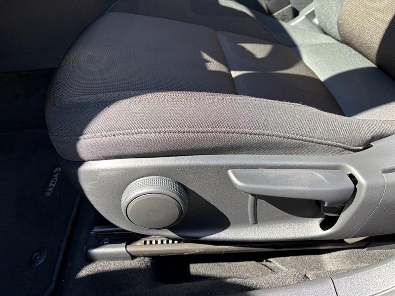 mazda Mazda3 2021 - 17