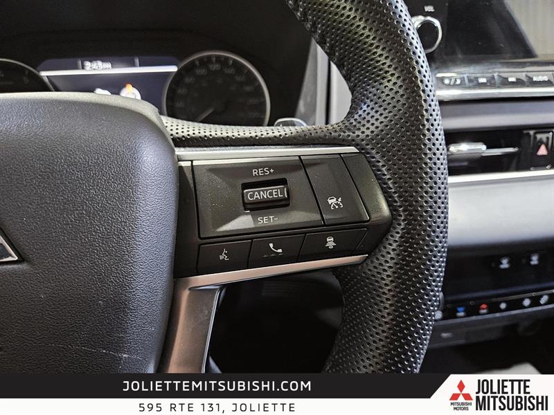 mitsubishi Outlander 2023 - 21