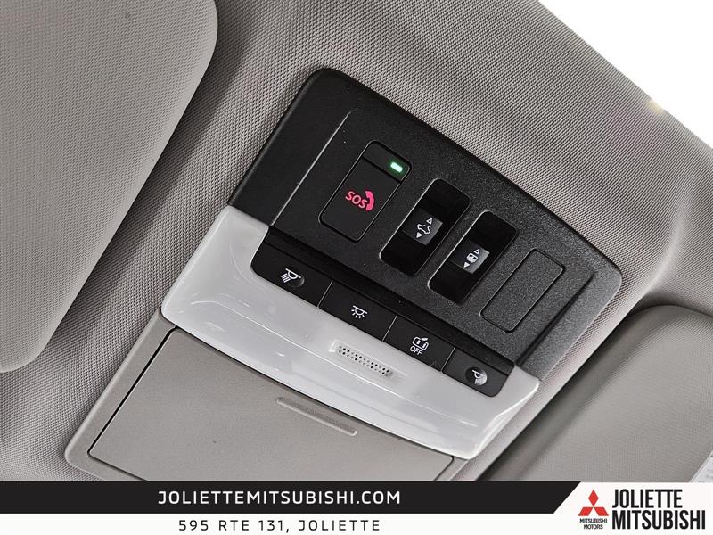 mitsubishi Outlander 2023 - 23