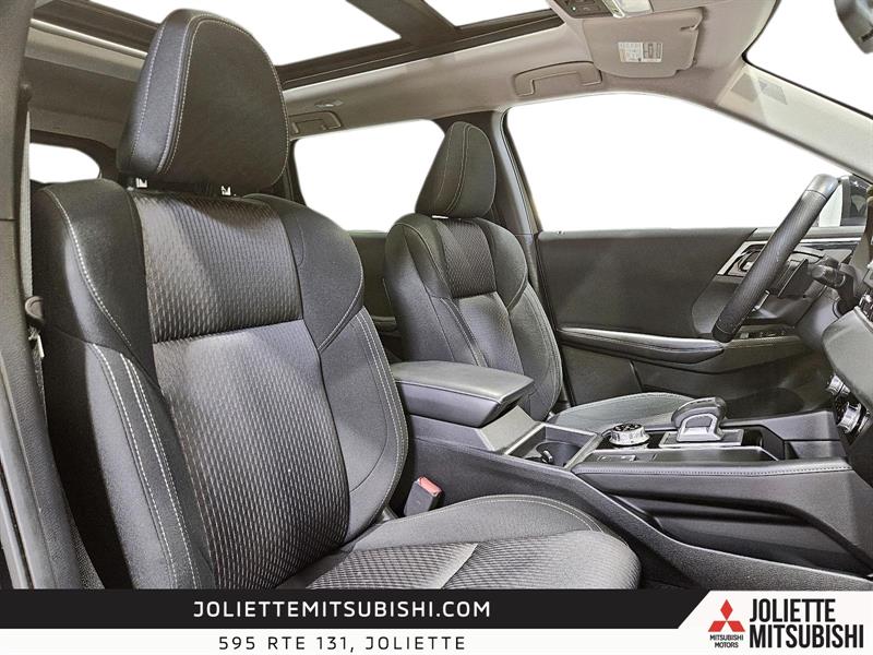 mitsubishi Outlander 2023 - 29
