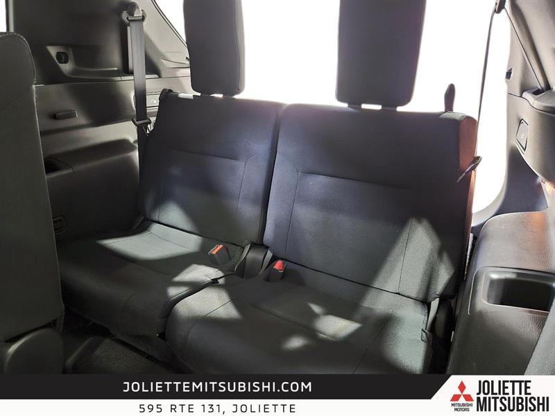 mitsubishi Outlander 2023 - 31