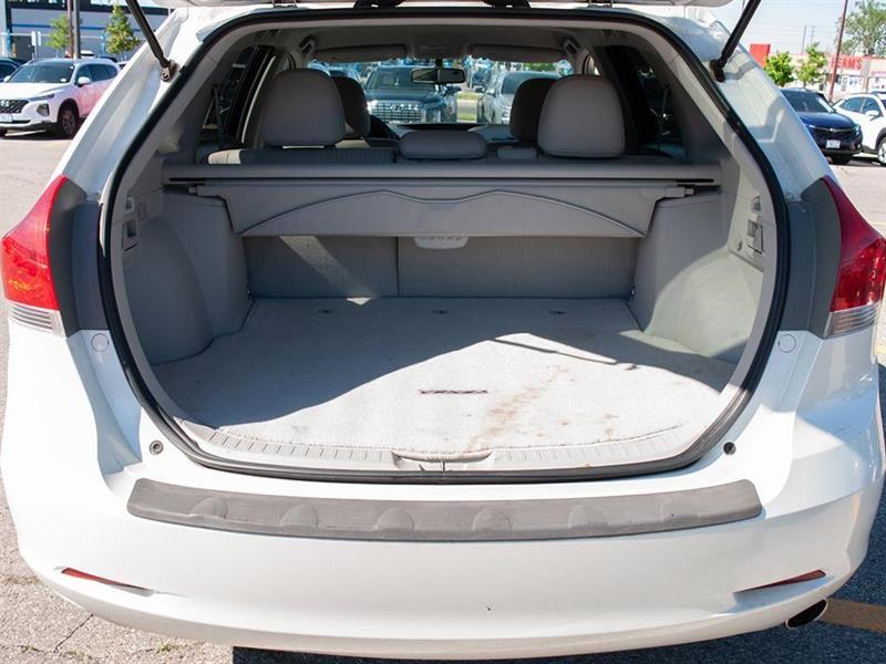 toyota Venza 2011 - 11