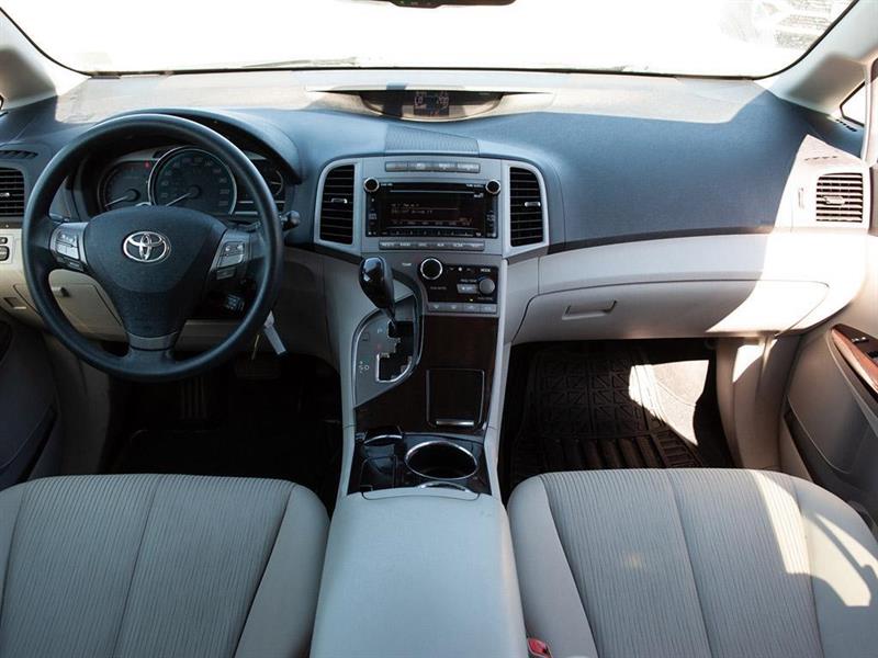 toyota Venza 2011 - 26