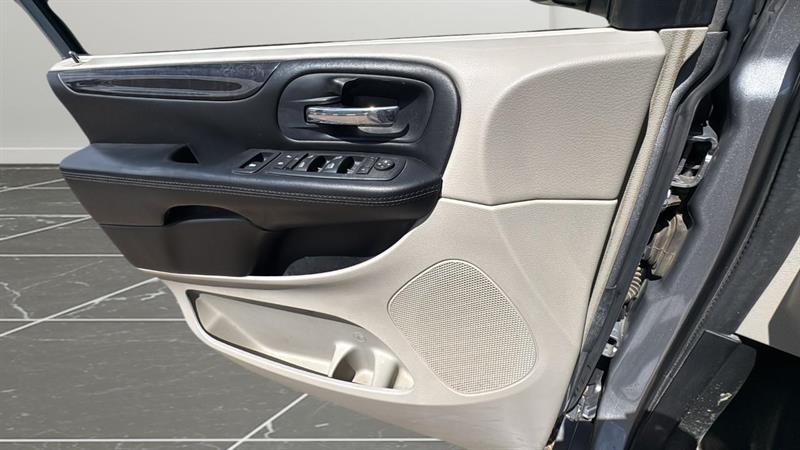 dodge Grand Caravan 2016 - 10