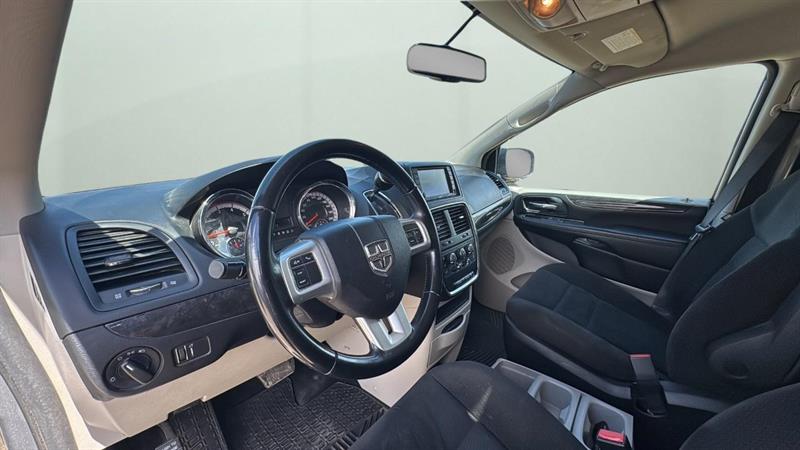dodge Grand Caravan 2016 - 11